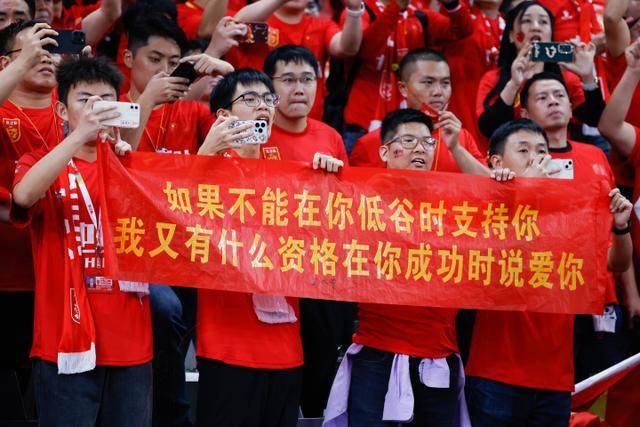 海港拒绝四连败 警惕金靴莱昂纳多沦为战术毒瘤